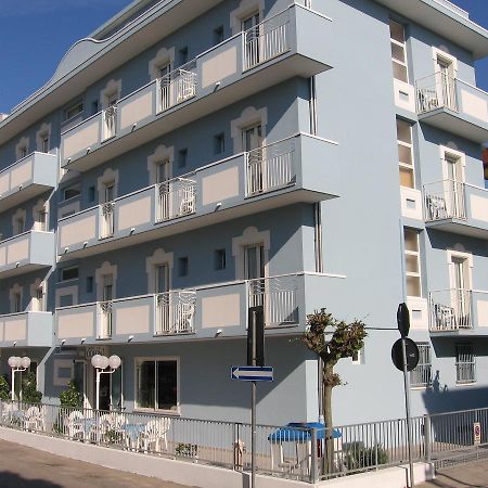 Hotel Odeon Ріміні Екстер'єр фото
